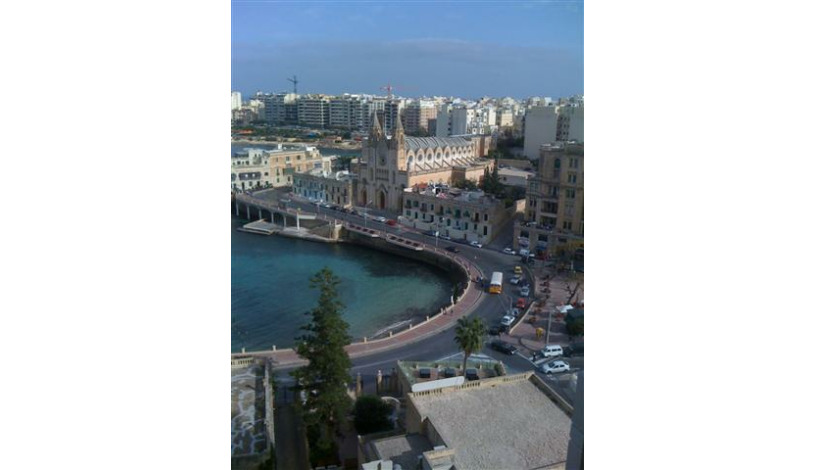 Apartment Triq Mons. G. Depiro Tas-Sliema